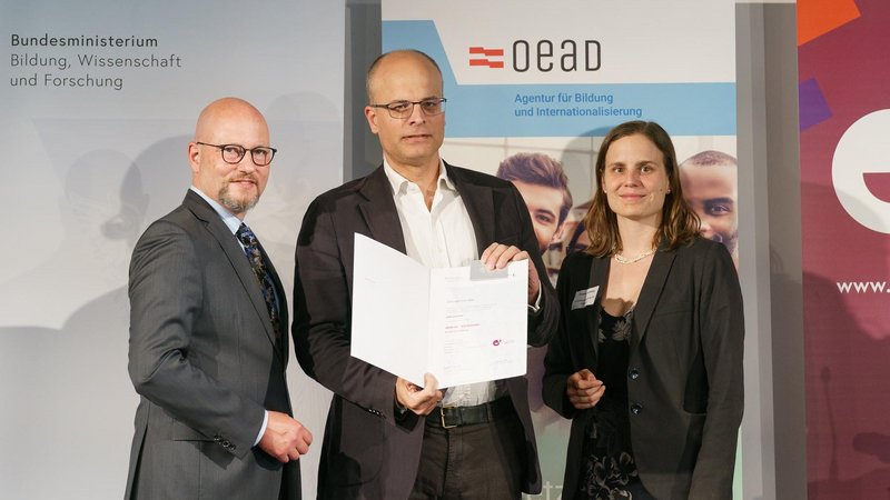 Foto der Verleihung an App Entwickler ekidz.eu GmbH